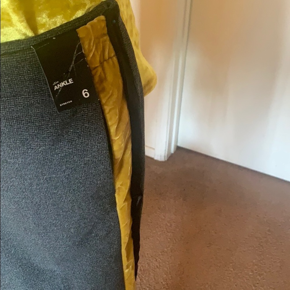 Pants - Picture 2 of 3